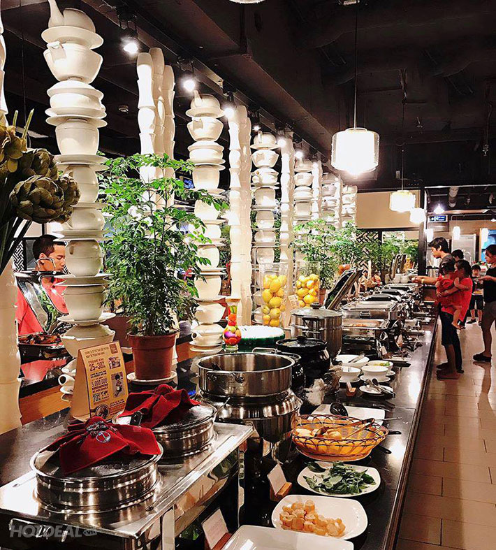 Hoàng Yến Buffet Trưa Hàng Tuần Hơn 70 Món Miễn Phí Kem Tươi Tại Zen Plaza