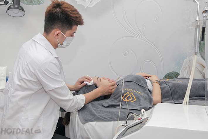 Chăm Sóc Da Mặt Chuyên Sâu Kết Hợp Massage, Điện Di Tinh Chất Giúp Trẻ Hóa Trắng Da Tại GEM Clinic