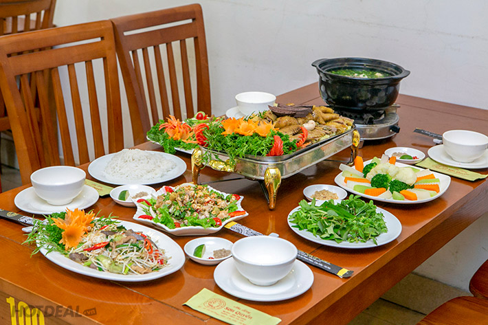 Cách chế biến gà Đông Tảo thành các món ăn hấp dẫn Cách chế biến gà Đông Tảo thành các món ăn hấp dẫn