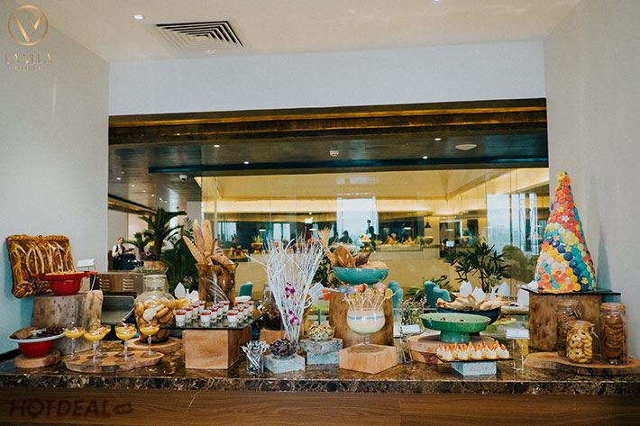 La Vela Saigon Hotel 5* - Buffet Tối Hải Sản Tôm Hùm, Cua Hoàng Đế, Bào Ngư, Soup Vi Cá – Free Flow Rượu Vang, Bia, Nước Ngọt, Nước Suối Không Giới Hạn, Đã VAT – View 360 Độ, Hồ Bơi Vô Cực Đẹp Nhất Sài Gòn 360482-360482-body%20(36)