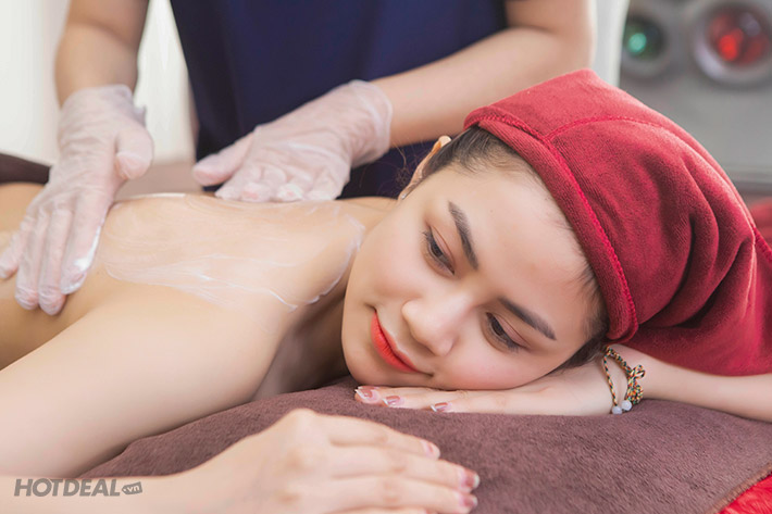 Tắm trắng yến sào